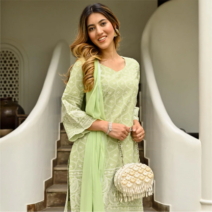 GREEN EMBROIDERED KURTA SET