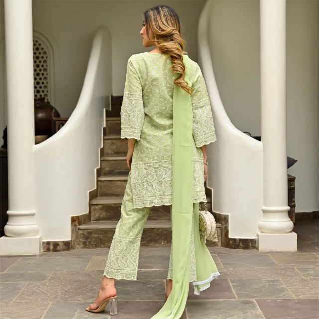 GREEN EMBROIDERED KURTA SET